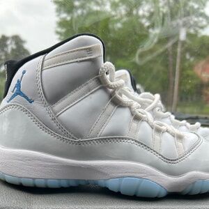 Jordan retro 11 shoes